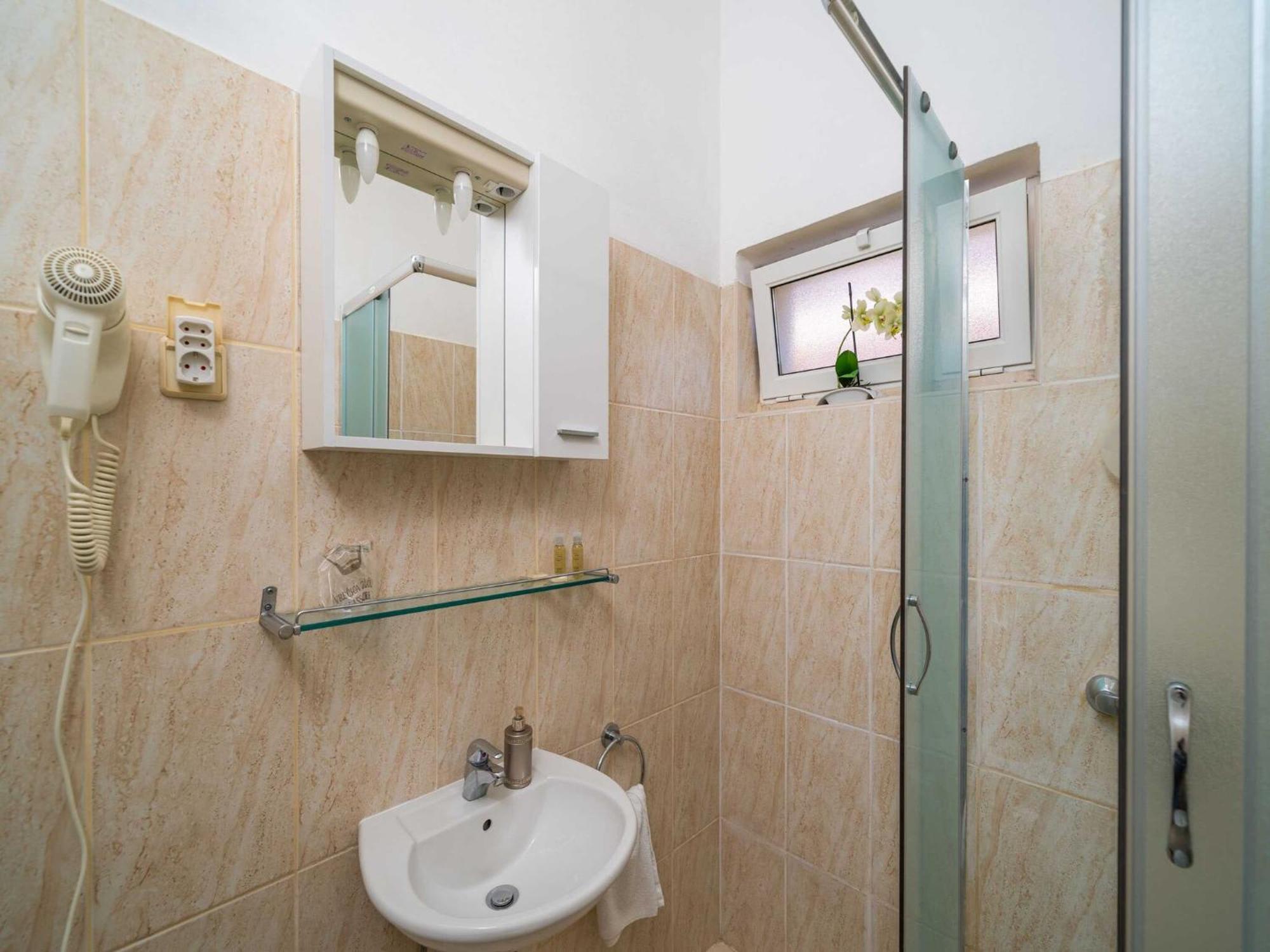 Apartments Senjo - Studio Apartment With Balcony With Side Sea View Apartman 4 察夫塔特 外观 照片